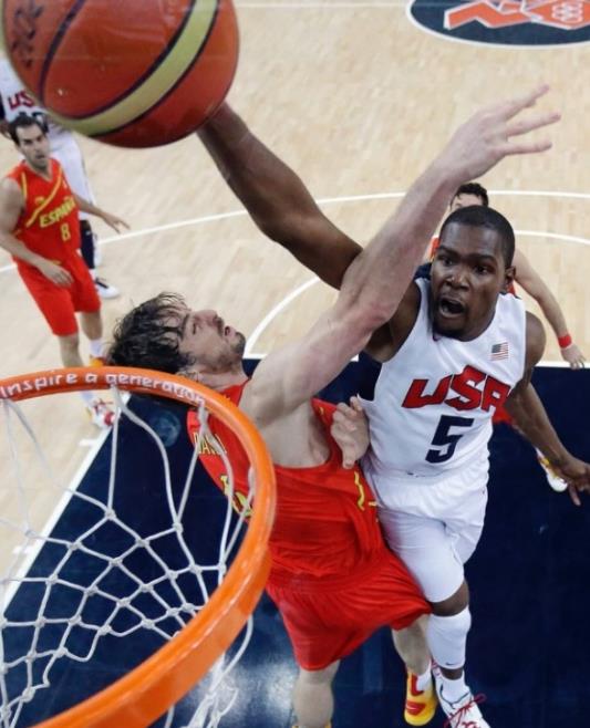 开云体育登录-美国男篮横扫俄罗斯，杜兰特再次砍下分