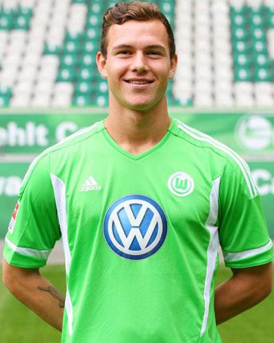 豪尔因队再度获胜,战术严谨有序 豪尔因队再度获胜,战术严谨有序