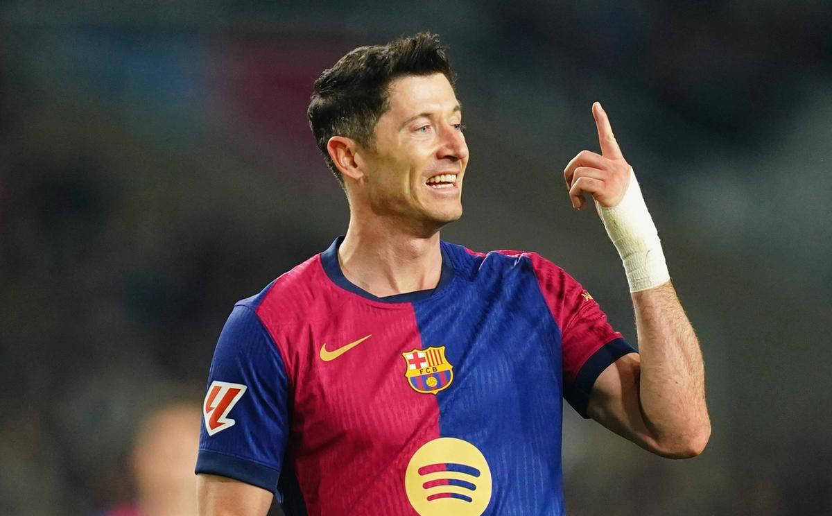 开云APP-包含莱万神奇进球成为比赛焦点，球迷热议不已的词条