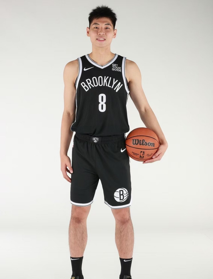 球队表现不佳,坎切洛尼受到批评 球队表现不佳,坎切洛尼受到批评