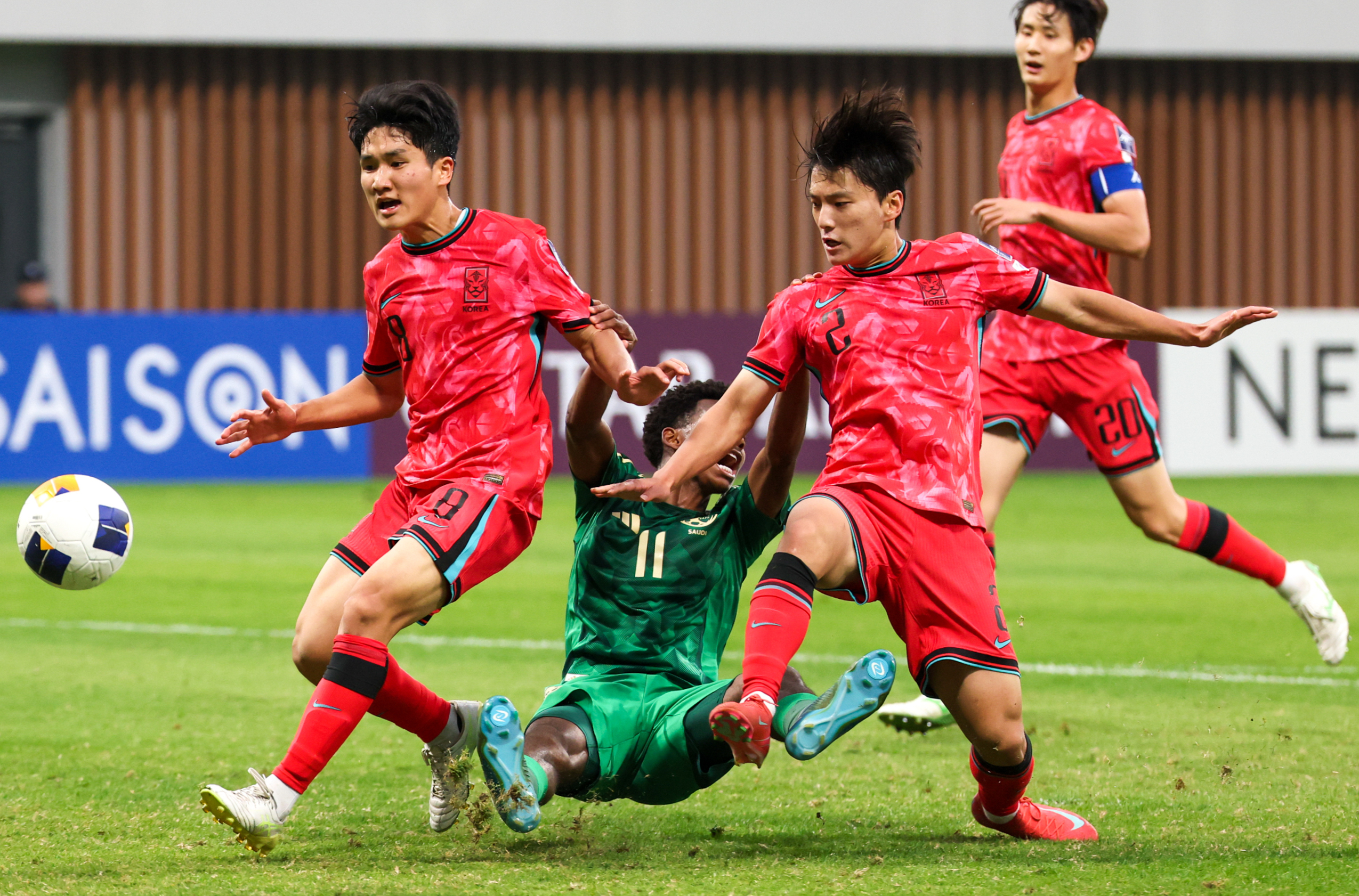 开云官网-强队在亚洲足球联赛中展示出色球技的简单介绍