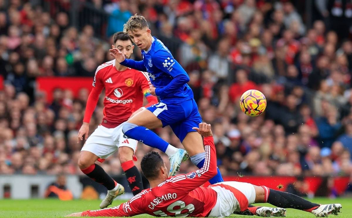 开云下载-关于狼队客战埃弗顿，英超成功晋级之路不容有失的信息