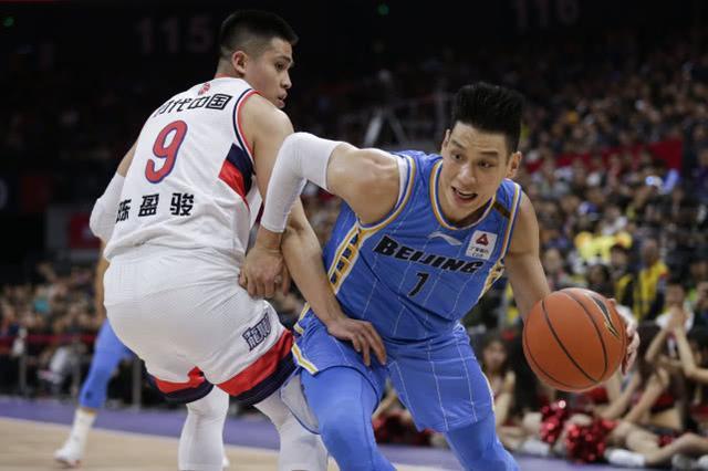 包含球队状态回勇，净胜对手力保联赛领先位置的词条