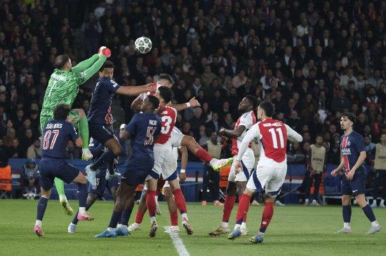 开云体育平台APP-关于巴黎圣日耳曼淘汰，梦碎欧冠赛场的信息