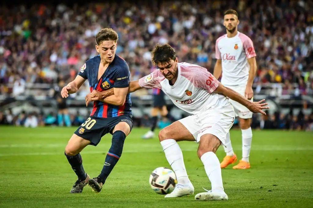 开云体育APP下载-马洛卡在比赛中击败对手，实现逆袭的简单介绍