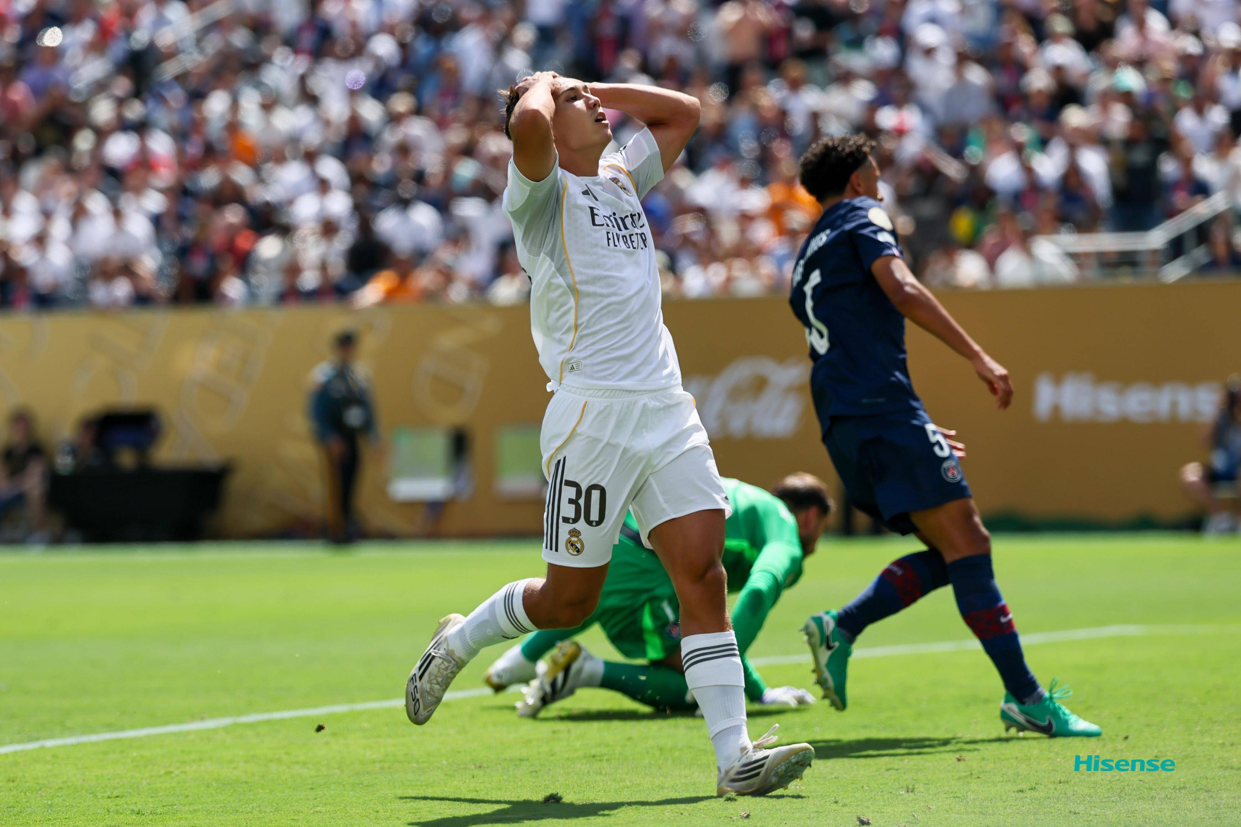 开云下载-国足绝杀AC米兰，姆巴佩关键助攻中超