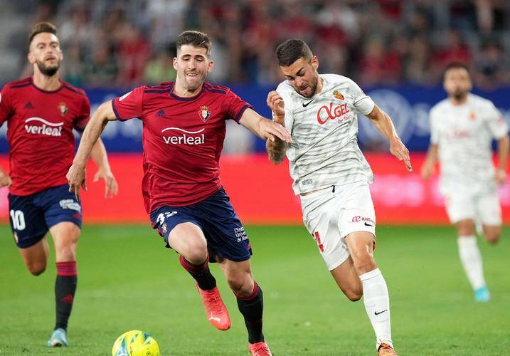 开云体育官网-比利亚雷亚尔战胜对手，实现三连胜