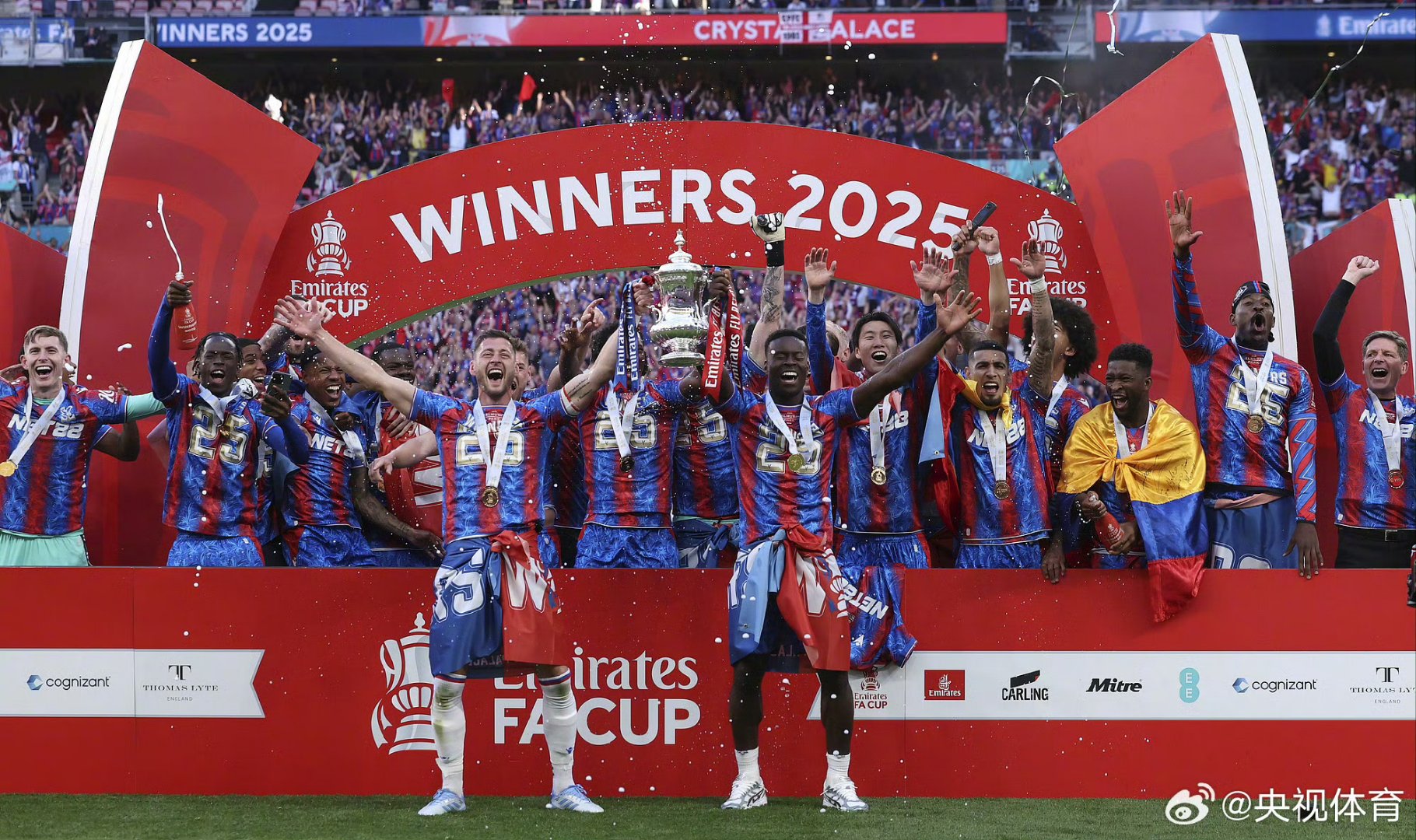 开云平台-精彩比赛再起燃，欧洲联赛球队全情投入备战