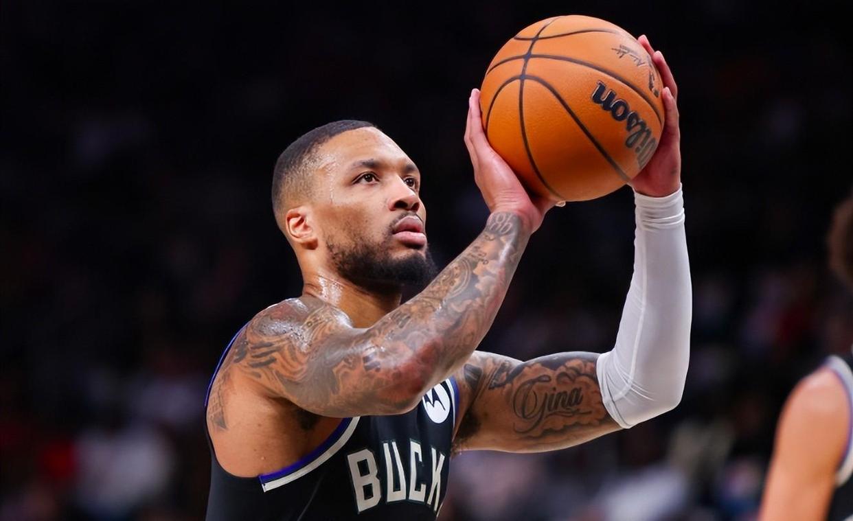 美国男篮爆冷快船，利拉德惊艳世界的简单介绍