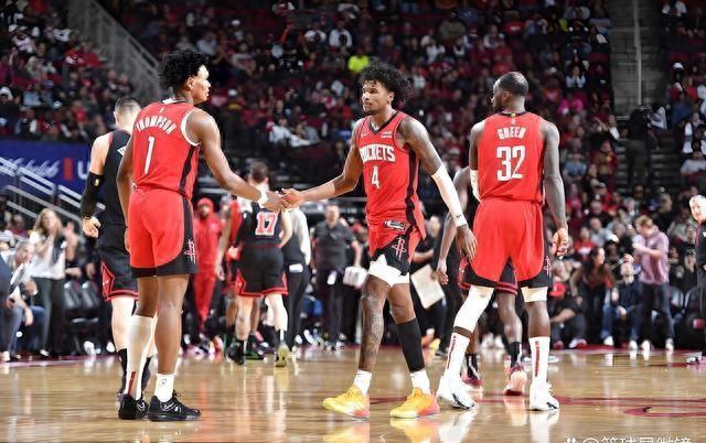 开云下载-步行者客场击败太阳,战绩不俗的简单介绍