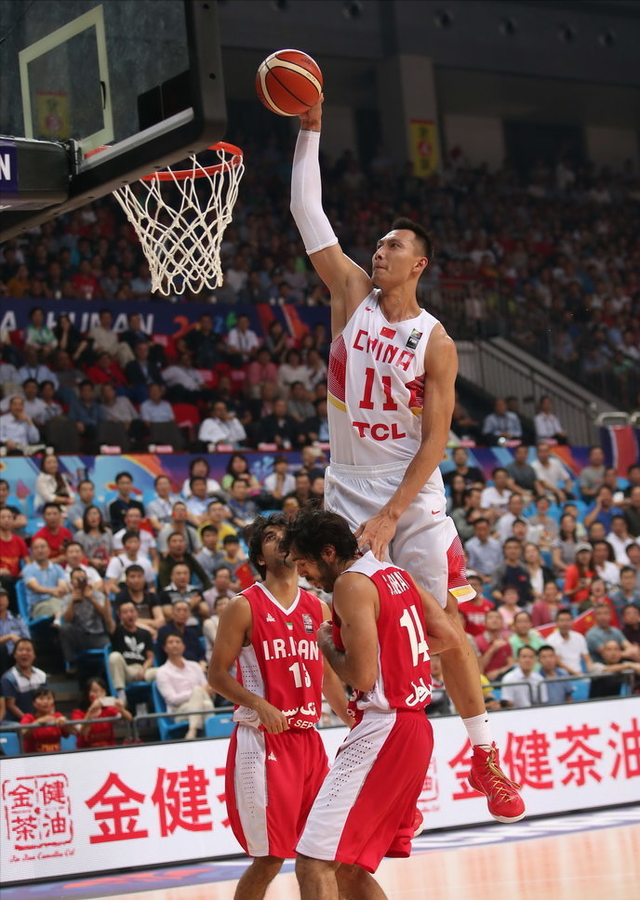 开云体育-太阳翻盘公牛,易建联扛起全队