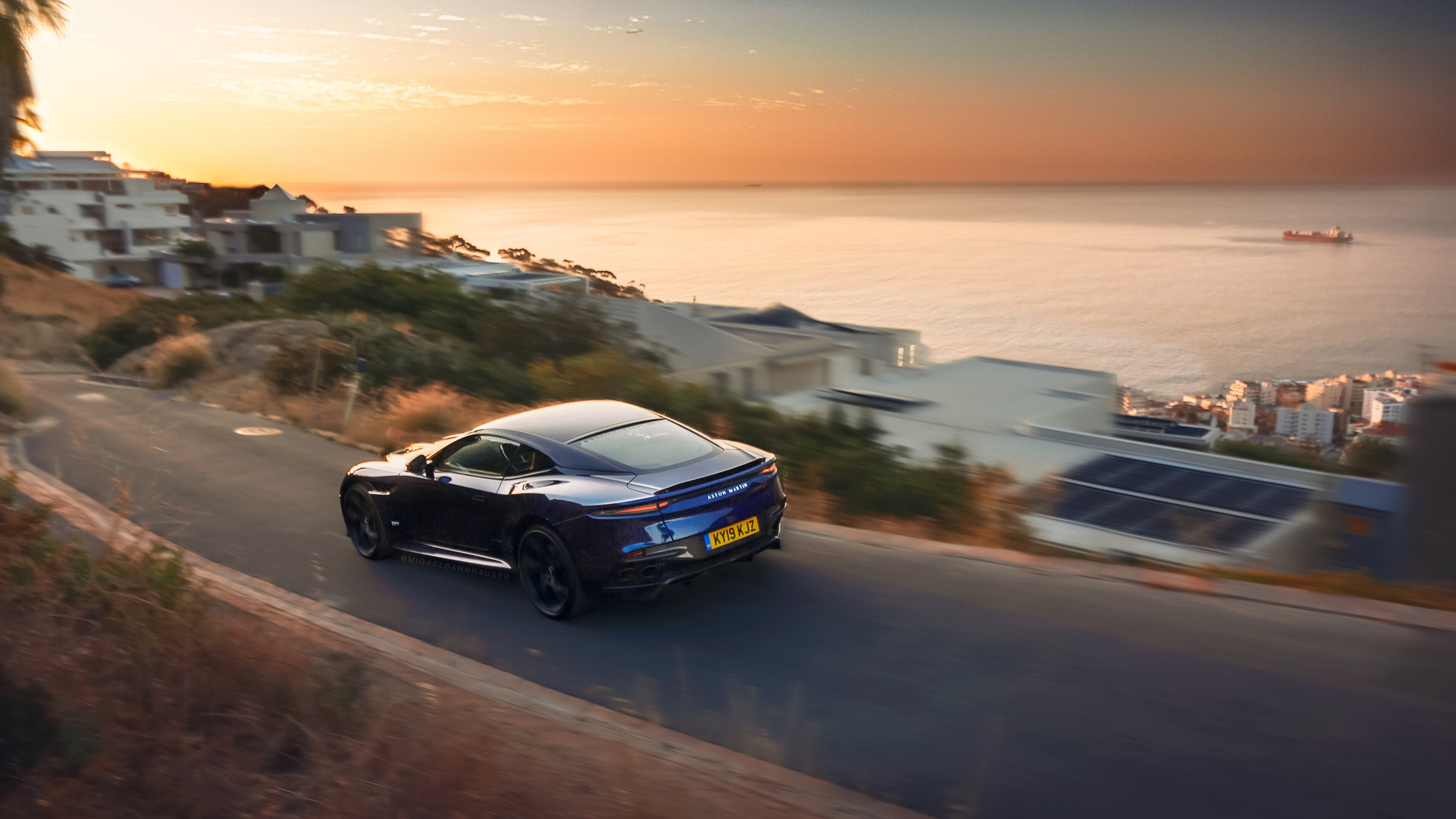 逆转狂澜！米切尔化身关键先生助广东队力克太阳