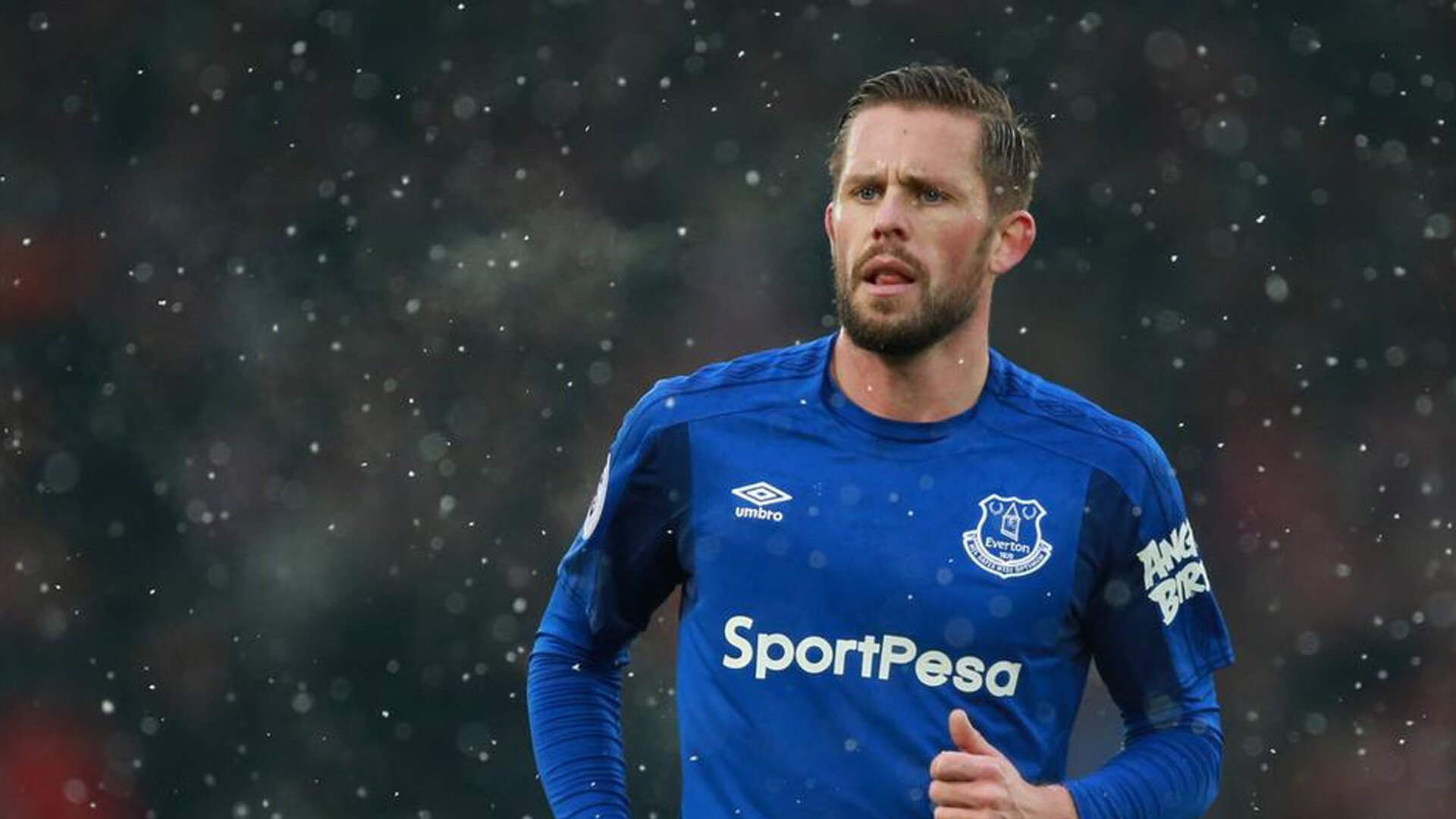 五月决斗场,当英超的钢丝绳撞上NBA的铁血阵